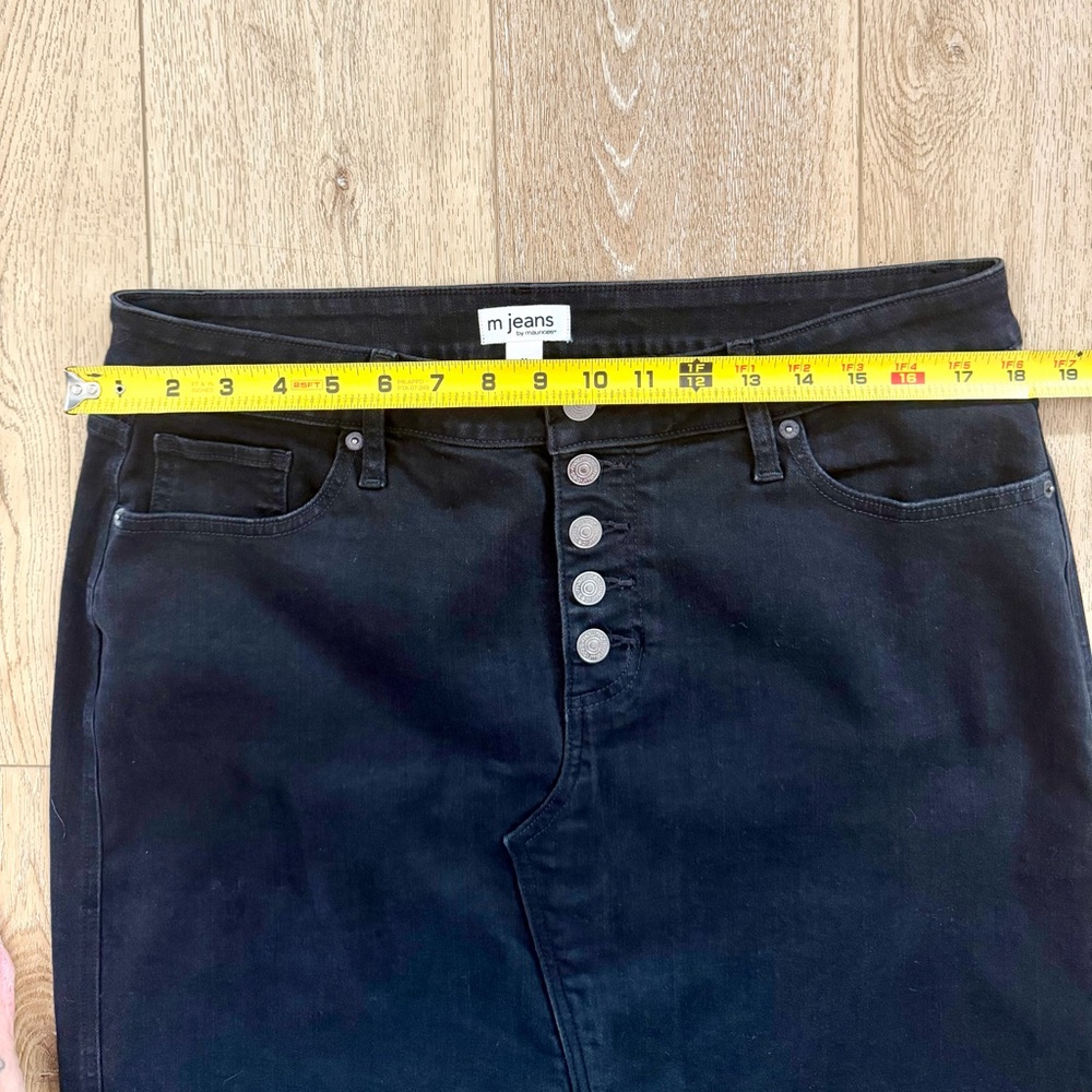 Maurices Black Denim Skirt stretchy and comfy front split - Picture 3 of 12
